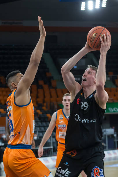 C罗杀疯了 C罗杀疯了